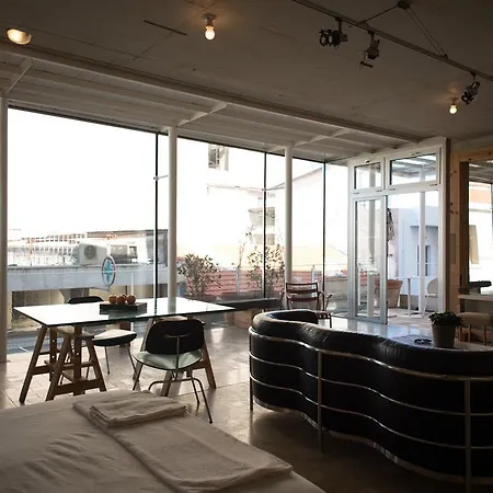Apartment Centre